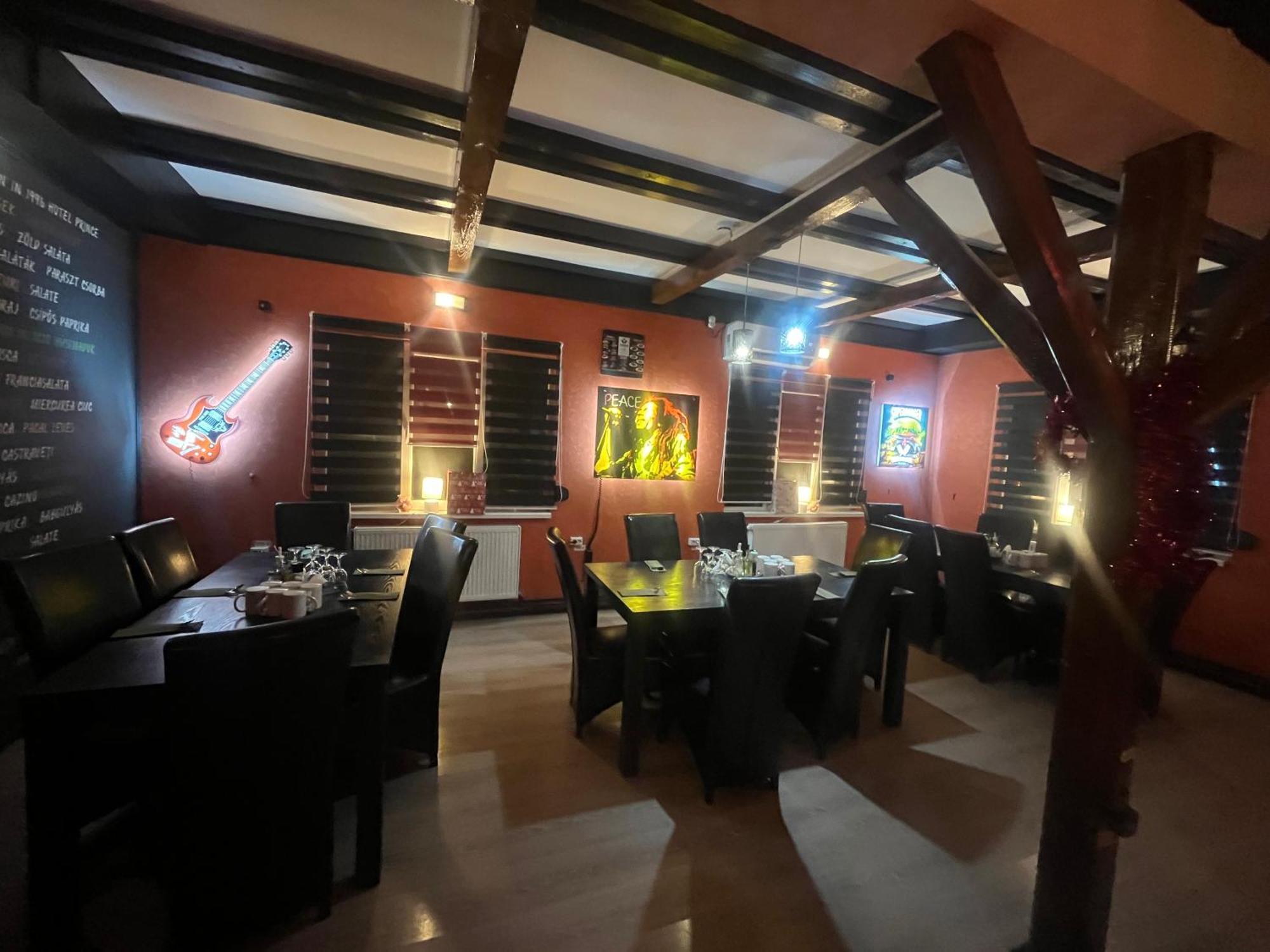 Prince Hotel Miercurea Ciuc Esterno foto