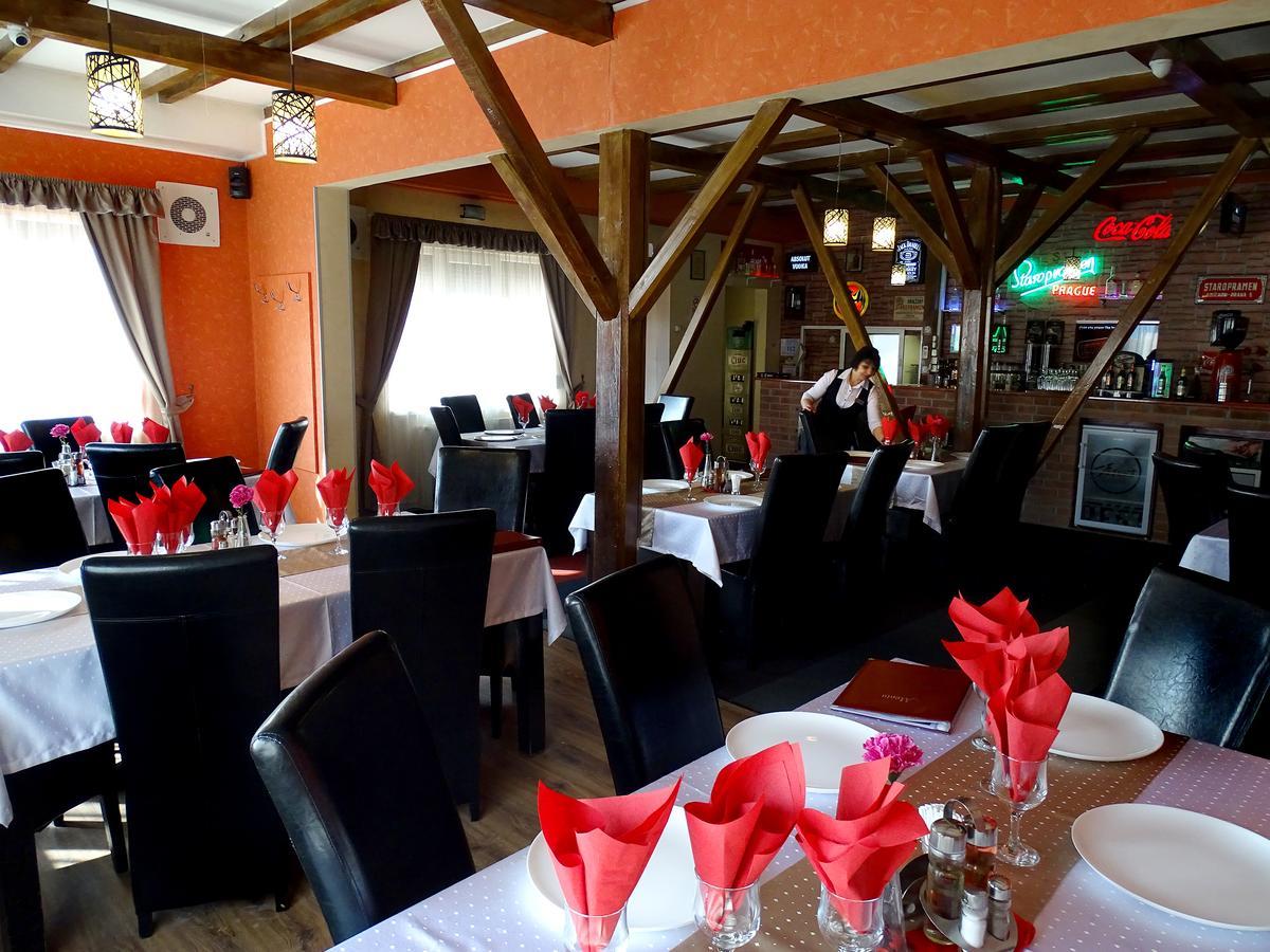 Prince Hotel Miercurea Ciuc Esterno foto